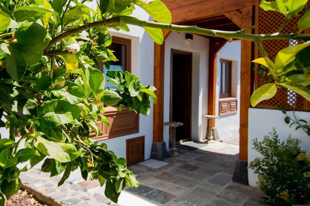 Villa Las Rosas, Los Menores, Adeje, Sea View Armenime
